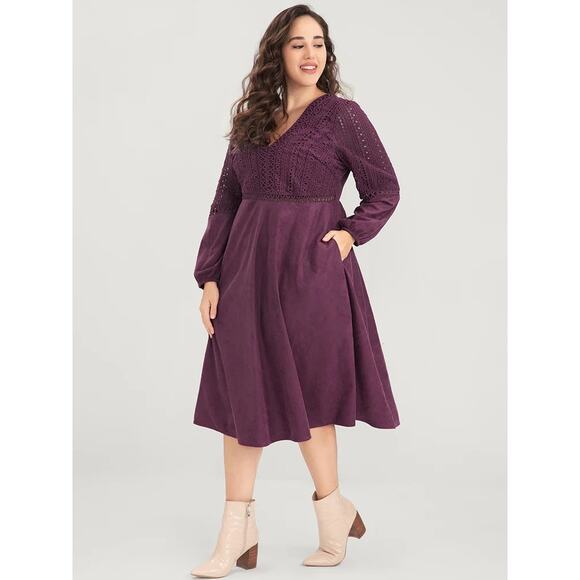 BloomChic Dresses & Skirts - Size • 10 • Medium  • BloomChic Solid Lantern Sleeve Pocket Crochet Lace Dress